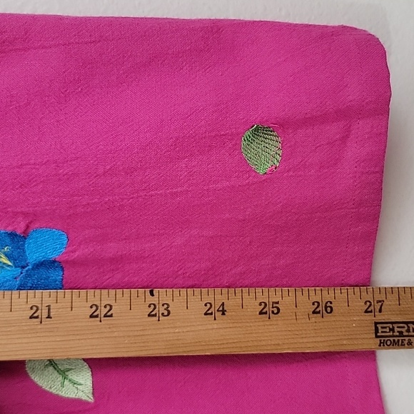 NWT Kensington Lane Pink Embroidered Short Sleeve Button Up Top L - Picture 10 of 14